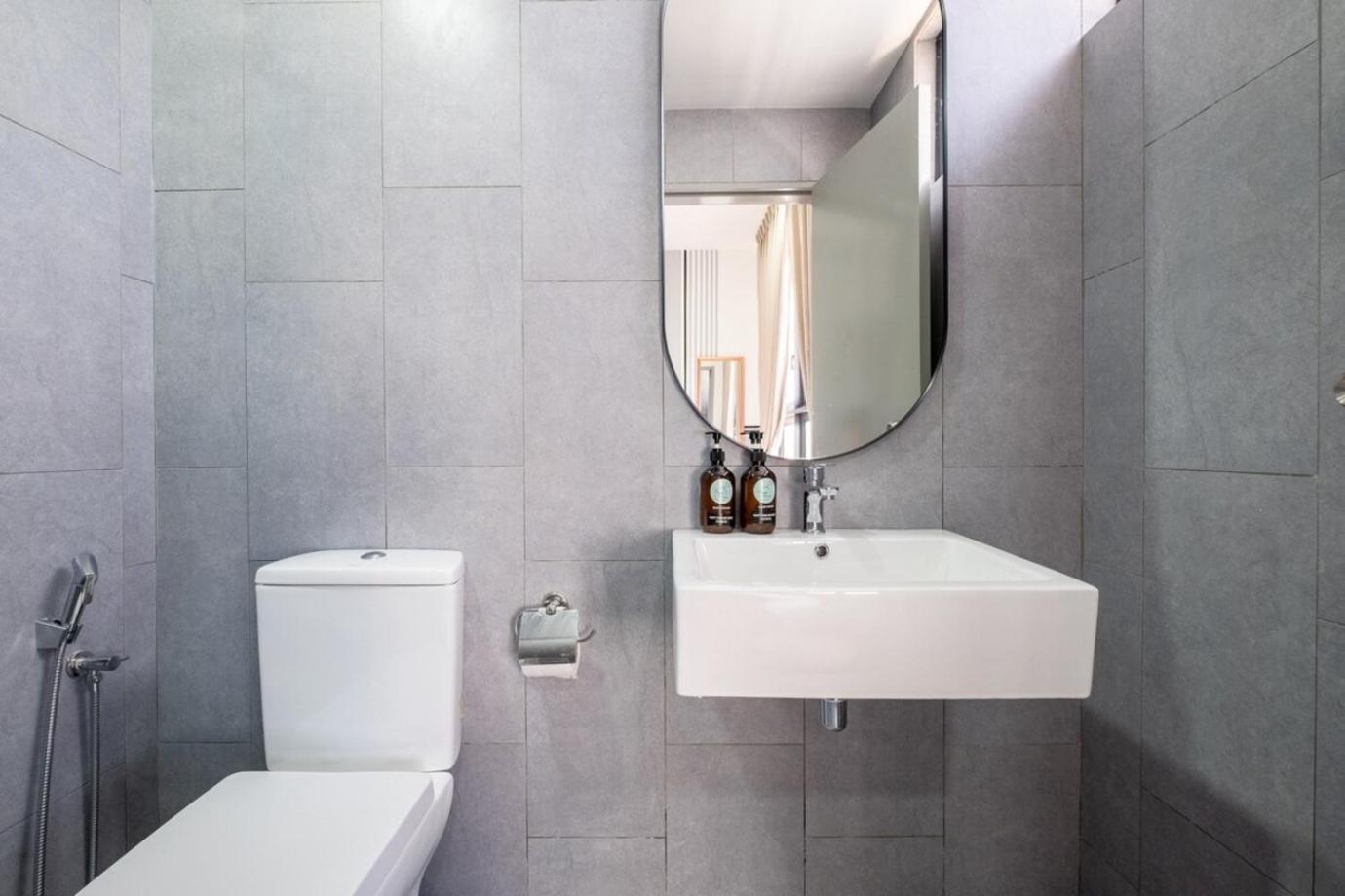 M Vertica Kl Residences Apartment *