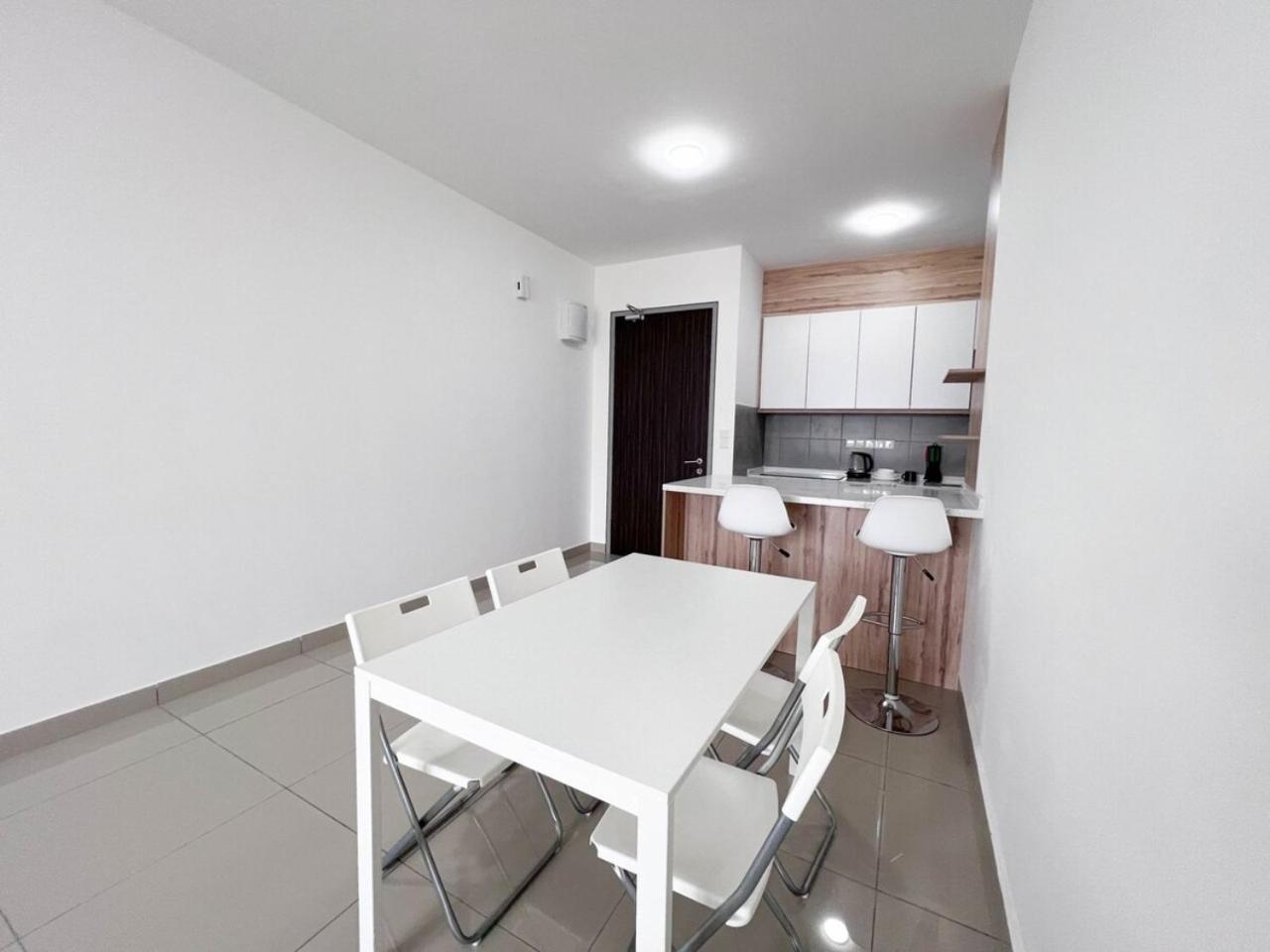 Pangsapuri M Vertica Kl Residences *